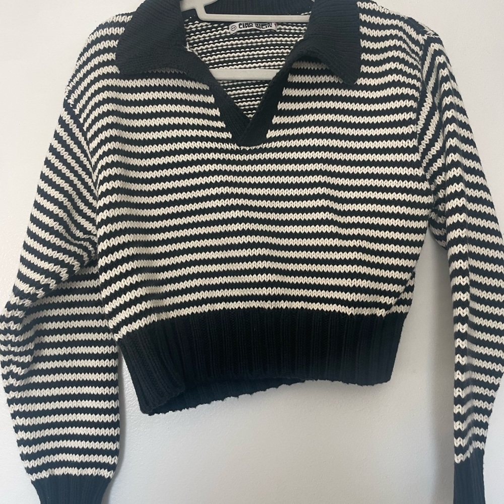 NWOT Ciao Lucia Striped Black and White Venezia Polo Sweater